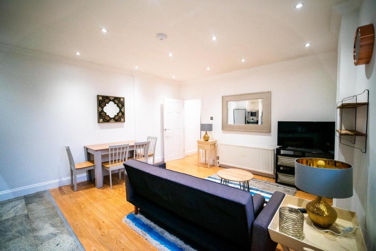 Stay With Serena Homes , One Bedroom Apartment Purley Exterior foto