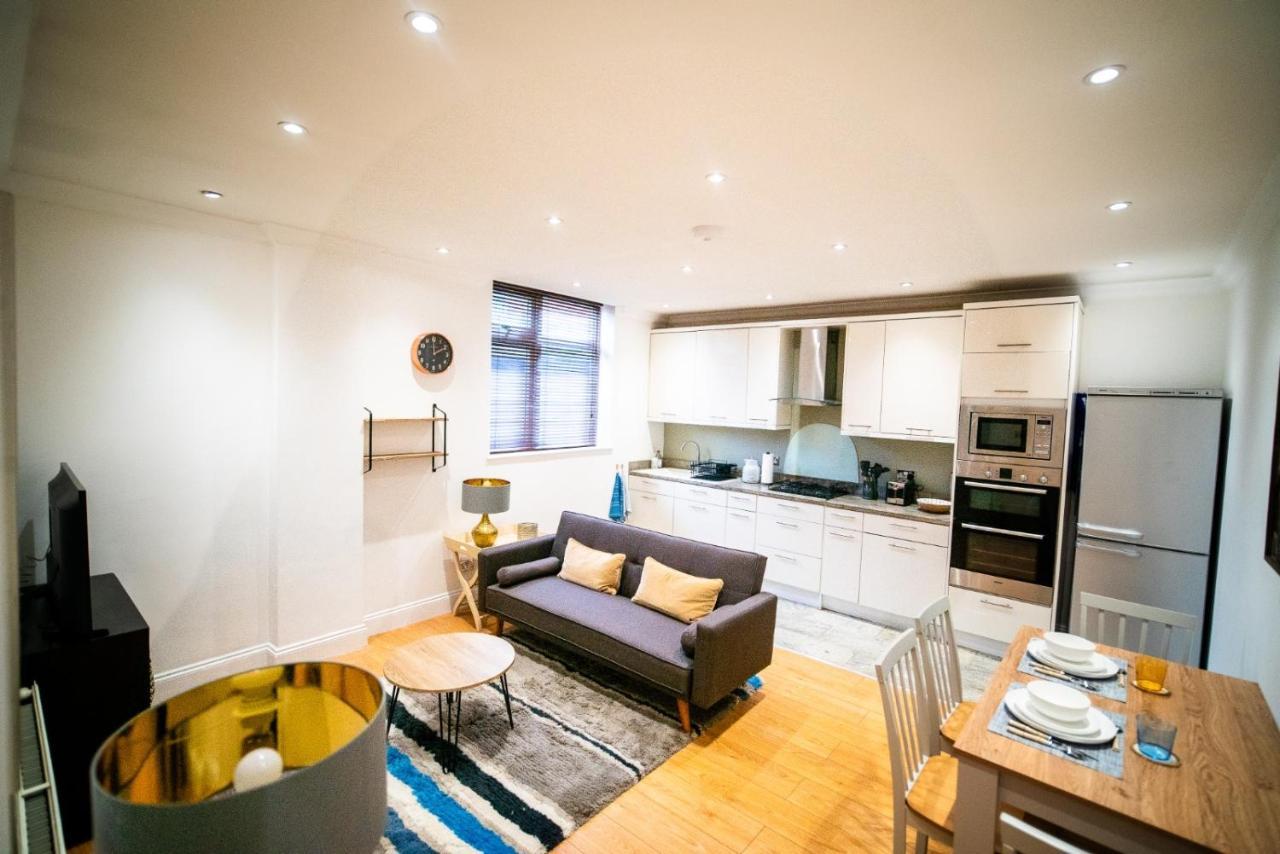 Stay With Serena Homes , One Bedroom Apartment Purley Exterior foto